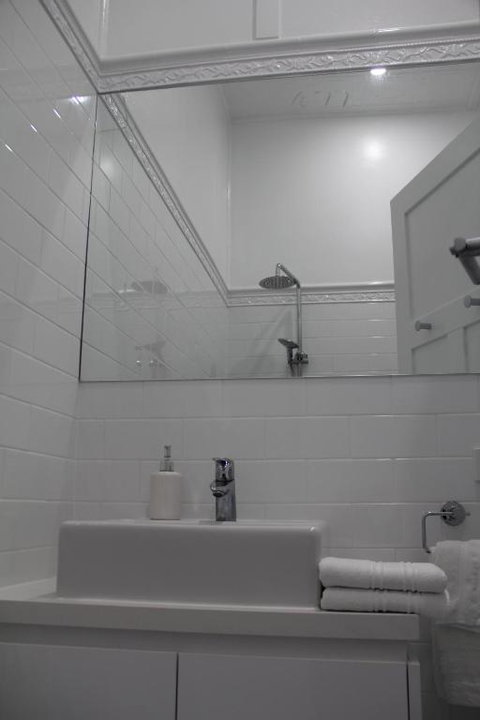 Mentor Chambers Apartment Bed & Breakfast - Accommodation Georgetown 3