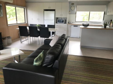 Metung Getaway - Accommodation Georgetown 3