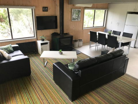Metung Getaway - Accommodation Georgetown 2
