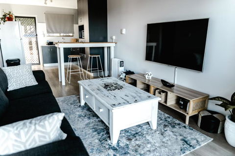 Michaels By The Sea - Accommodation Georgetown 1