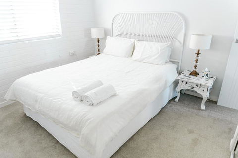 Michaels By The Sea - Accommodation Georgetown 3