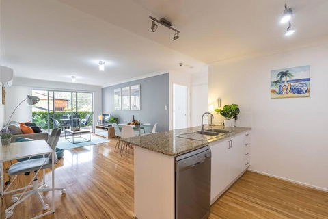 MikaLex - Walking Distance From The Beach! - Accommodation Georgetown 3