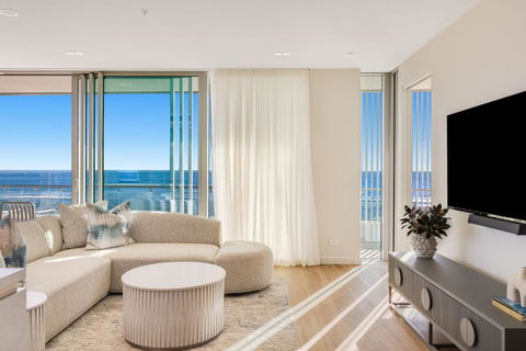 Miles At Kirra Beach Unit 701 - Accommodation Georgetown 1