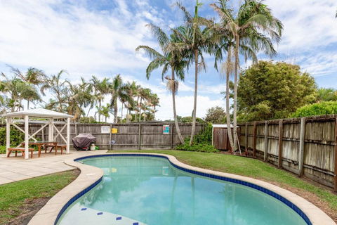 Marcoola Sands Retreat Steps From Marcoola Beach - Accommodation Georgetown 1