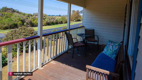 Moorhead Beach Cottage Bermagui - 60 Wallaga Lake Road - Accommodation Georgetown 1