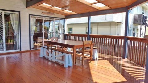 Mistys Beachside Cottage - Bring Your Own Linen. - Accommodation Georgetown 2