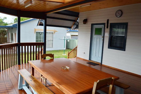 Mistys Beachside Cottage - Bring Your Own Linen. - Accommodation Georgetown 3