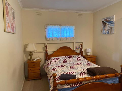 Mitcham Station Home Stay - Accommodation Georgetown 1
