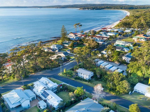 Mobys At Hyams Beach - Accommodation Georgetown 1