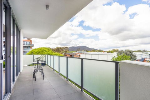Modern 1BR Apt With Pool Gym And BBQ Access - Accommodation Georgetown 1