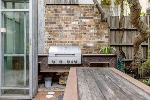 Modern & Stylish 3BR In Redfern - Accommodation Georgetown 1