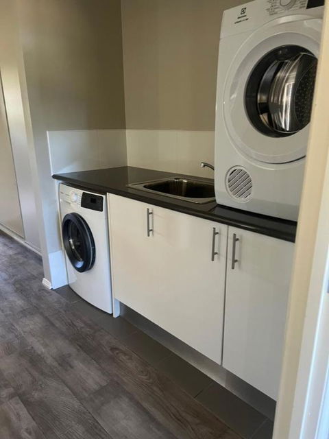 Modern And Inviting - Accommodation Georgetown 3
