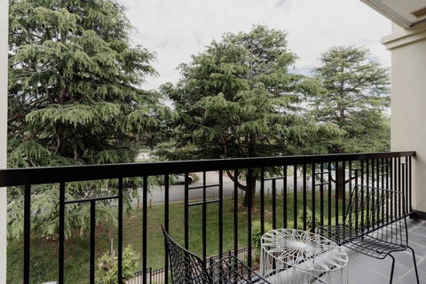 Modern Apartment In The Heart Of Canberra - Accommodation Georgetown 1