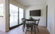 Modern Apt In Heart Of The City - thumb 3