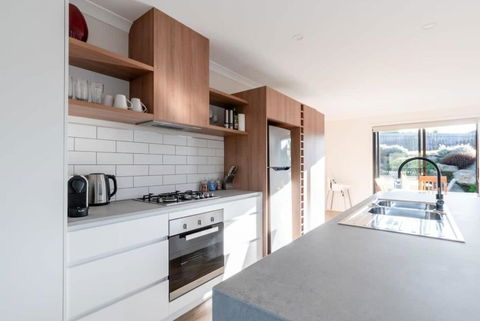 Modern & Convenient In Newstead - Accommodation Georgetown 1