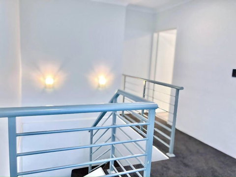 Modern Double-Story Abode A Scarborough Delight - Accommodation Georgetown 1