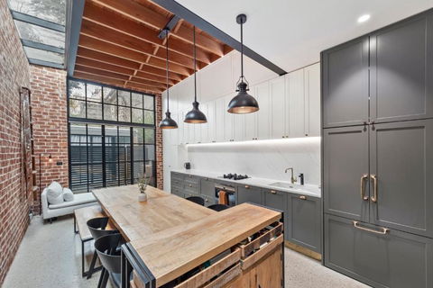 Modern Glebe Hideaway - Accommodation Georgetown 2