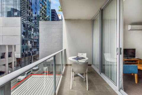 Modern Nomads Chic 1BR With Balcony In The Heart Of South Yarra - Accommodation Georgetown 2