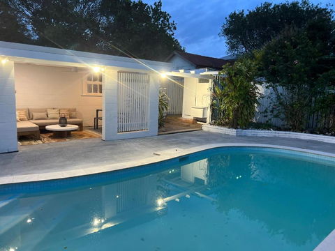 Modern Pool Oasis & Seaside Abode - Accommodation Georgetown 0