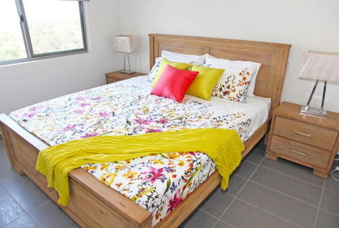 Modern Tropical Magic At Mauna Loa Fringe Of CBD - Accommodation Georgetown 3