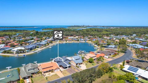 Moondance 2 - Accommodation Georgetown 3