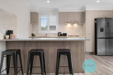 Modern Townhouse In The Heart Of Adamstown - Accommodation Georgetown 0