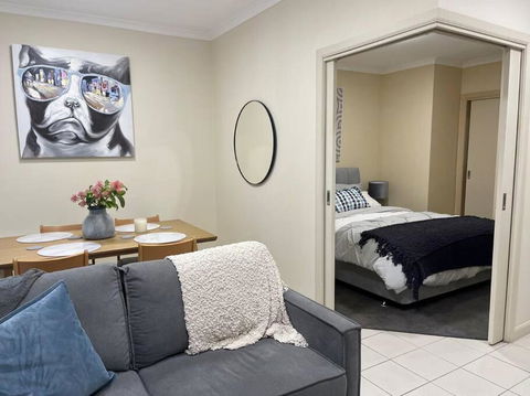 Morgan Place - Central Melbourne CBD Apartment On Flinders Lane Late Check-Out, Complimentary Welcome Hamper - Accommodation Georgetown 0