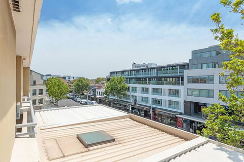 MP303 - Studio Apartment, Military Road, Cremorne - Accommodation Georgetown 1