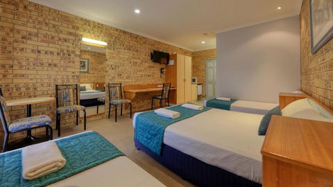 Mulga Country Motor Inn - Accommodation Georgetown 3