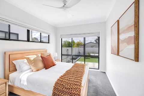 MySpace On Market - Apartment 2 - Accommodation Georgetown 3