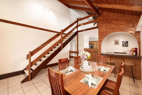 New 4BR Modern & Stylish Heritage Hideaway WiFi - Accommodation Georgetown 1