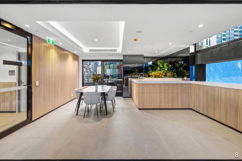 NEW Chic Stature Southbank 2 Bd - Accommodation Georgetown 2