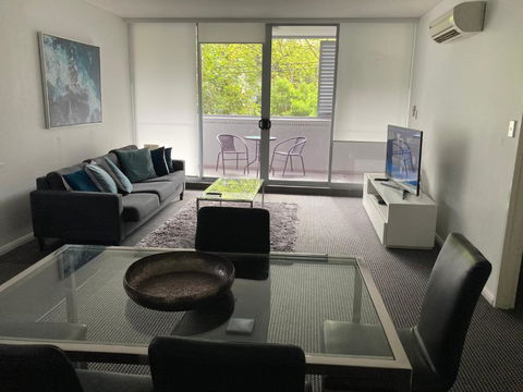 North Sydney Wyndel Apartments-MIL1005 - Accommodation Georgetown 0