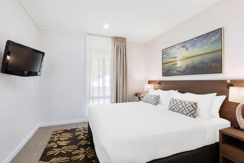 Oaks Cable Beach Resort - Accommodation Georgetown 2