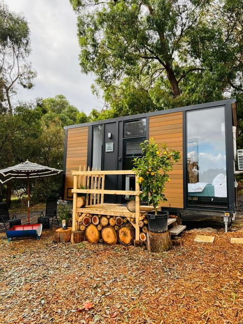 Orange 2 By Tiny Away - Accommodation Georgetown 0