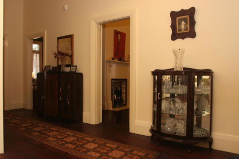 Old Parkes Convent - Accommodation Georgetown 2