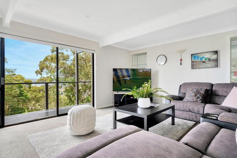 On Top Of The World - Accommodation Georgetown 3