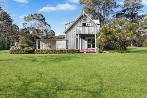 Orchard Cottage Alpine Southern Highlands - Accommodation Georgetown 0