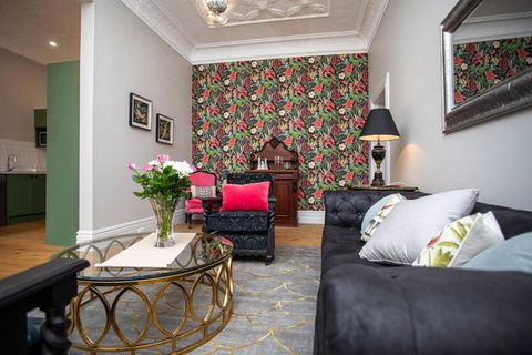 Oxbridge- Period Home In Central Goulburn - Accommodation Georgetown 3