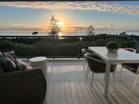 Panoramic Ocean View 2 Bed 2 Bath - Accommodation Georgetown 0