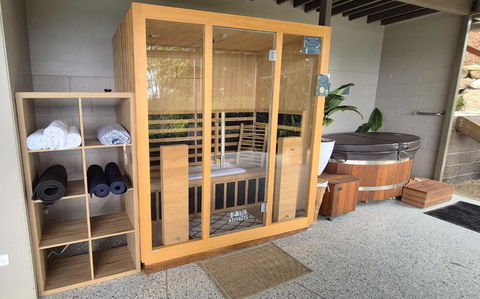 Personal Sauna & Ice-bath At Kookaburra Cabin - Accommodation Georgetown 0
