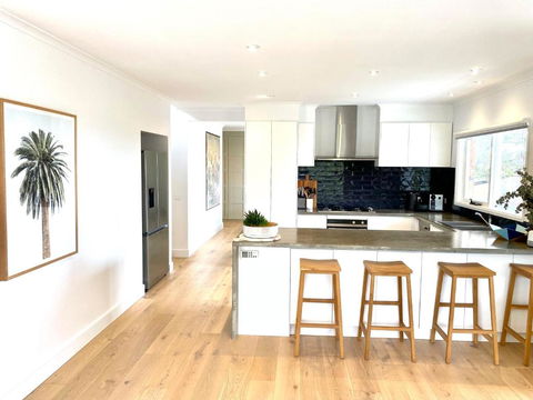 Pool & Pet Friendly - Mornington Peninsula Beach House - Accommodation Georgetown 2