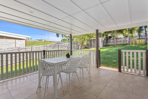 Perfect Cooee Bay Beach Getaway! - Accommodation Georgetown 2