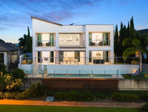 Perfect Summer Lake House - Accommodation Georgetown 0