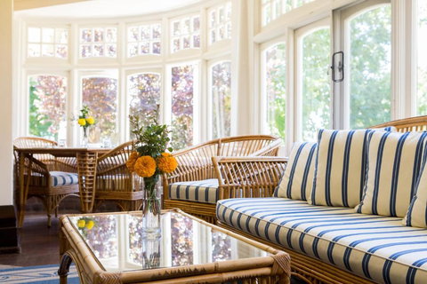 Petersons Armidale Winery And Guesthouse - Accommodation Georgetown 1