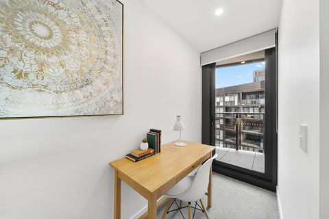 Phillip 2-Bed: Chic Interiors Amazing Amenities - Accommodation Georgetown 3