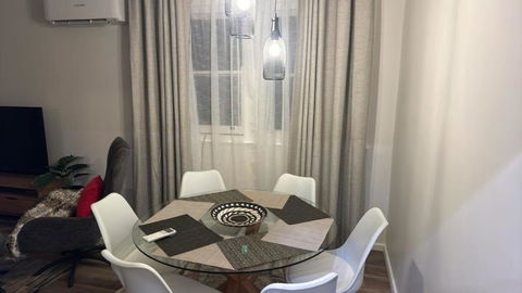 Phoenix House - Accommodation Georgetown 1