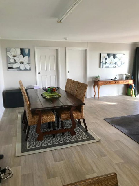 Pine View Holiday Rental - Accommodation Georgetown 2