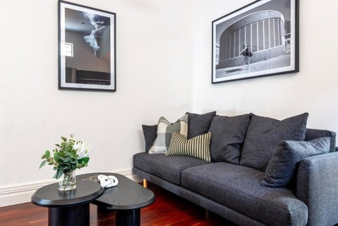 Prahran Timeless & Modern Haven, With Parking - Accommodation Georgetown 1
