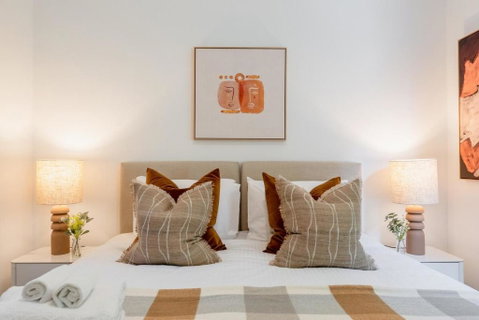 Prahran Timeless & Modern Haven, With Parking - Accommodation Georgetown 3